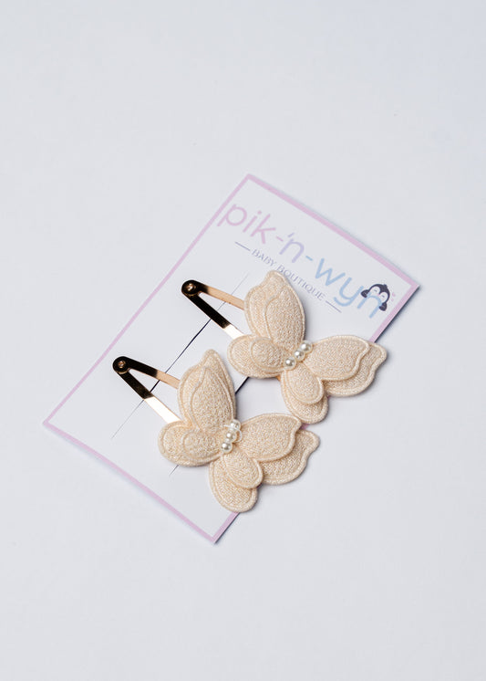 Pearl flutter clips
